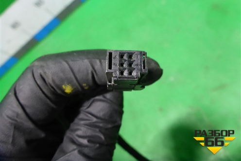 Зеркало правое электрическое (6+2 контакта) для Citroen C4 с 2005-2011г (С4)