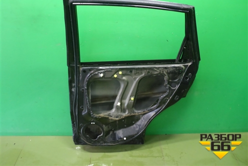 Дверь задняя правая для Honda CR-V(RE) с 2006-2012г (ЦРВ СРВ)