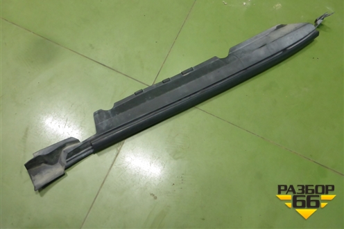 Накладка переднего крыла правого (5380560020) для Toyota Land Cruiser (200) с 2008г (Ленд Крузер)