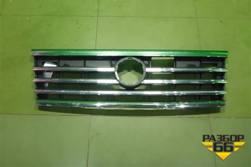 Решетка радиатора (760853653B) для Volkswagen Touareg с 2018г (Туарег)