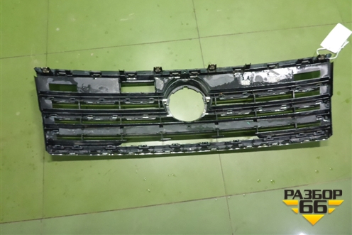 Решетка радиатора (760853653B) для Volkswagen Touareg с 2018г (Туарег)