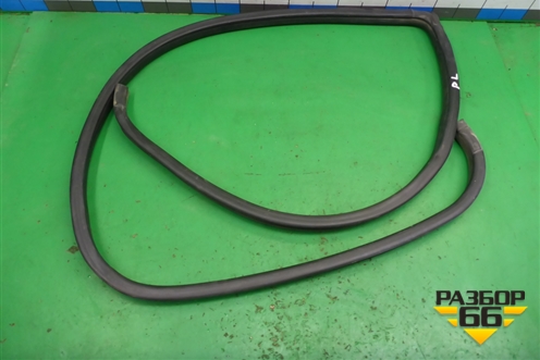 Уплотнитель двери передней левой для Geely Emgrand (EC7) с 2009-2016г (Эмгранд)