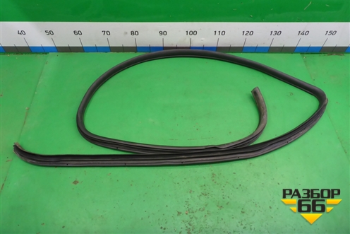 Уплотнитель двери передней правой для Geely Emgrand (EC7) с 2009-2016г (Эмгранд)