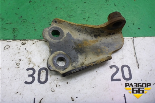 Кронштейн выпусного коллектора для Geely Emgrand (EC7) с 2009-2016г (Эмгранд)