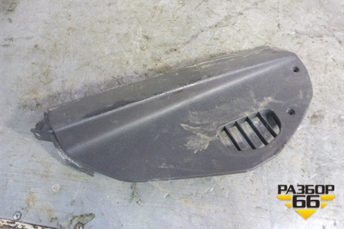 Накладка на торпедо  (Левая боковая) (A9406802706) для Mercedes Benz TRUCK Axor 2 с 2004г (Аксор)