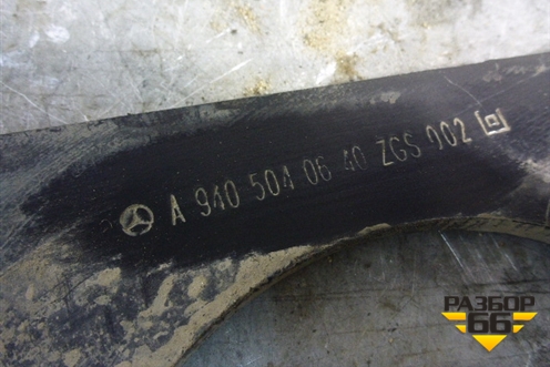 Кронштейн радиатора правый  (A9405040640) для Mercedes Benz TRUCK Axor 2 с 2004г (Аксор)