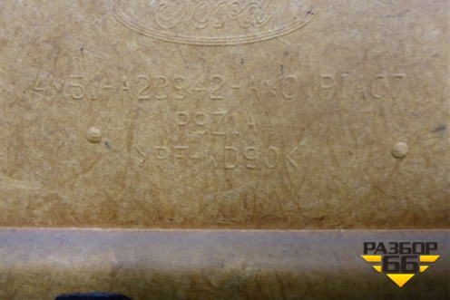 Обшивка двери передней правой под электрику (4M51A23942AC) для Ford Focus 2 с 2008-2011г (Фокус)