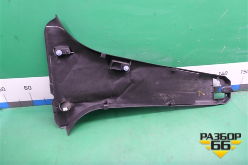 Обшивка стойки центральная нижняя левая (769165925R) для VAZ XRAY с 2016г (Хрэй)