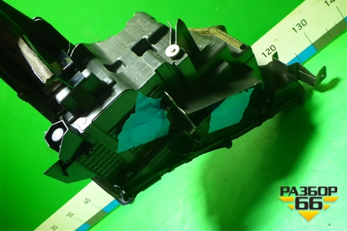 Фара левая (LED на два блока без блоков) (8118560N70) для Lexus LX-570 с 2015г (ЛХ)