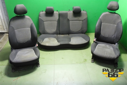 Сиденья комплект (с обогревом,без AIR BAG) для Hyundai Solaris с 2010-2016г (Солярис)