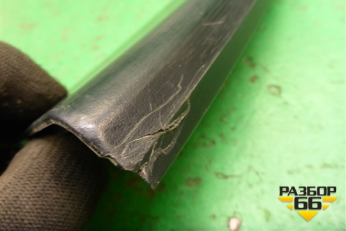 Накладка двери задней левой (уголок) (96304738) для Chevrolet Lanos с 2004г (Ланос)