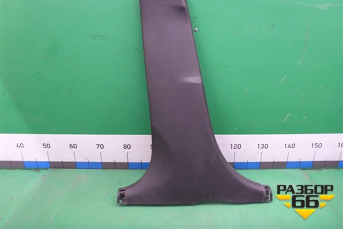 Обшивка стойки центральная нижняя левая (858351R000) для Hyundai Solaris с 2010-2016г (Солярис)