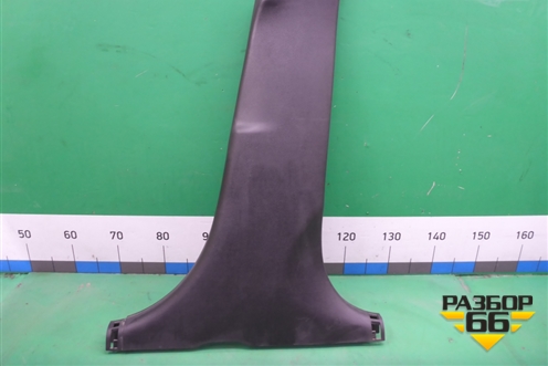 Обшивка стойки центральная нижняя правая (858451R000) для Hyundai Solaris с 2010-2016г (Солярис)