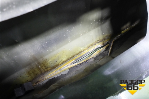 Дверь багажника со стеклом (хэтчбек) для Toyota Corolla (E12) с 2001-2007г (Королла 120)