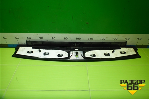 Обшивка багажника на заднюю панель (A1666900041) для Mercedes Benz ML-Klass W166 c 2011г (МЛ)