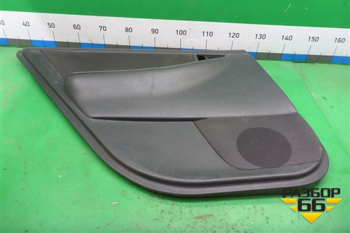 Обшивка двери задней левой под электрику (хетчбэк) (6777602050A) для Toyota Corolla (E12) с 2001-2007г (Королла 120)