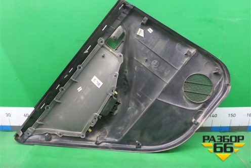 Обшивка двери задней правой под электрику (хетчбэк) (6777502050A) для Toyota Corolla (E12) с 2001-2007г (Королла 120)