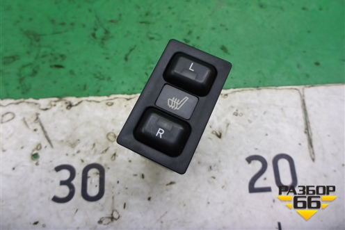 Кнопка обогрева сидений для Toyota Corolla (E12) с 2001-2007г (Королла 120)