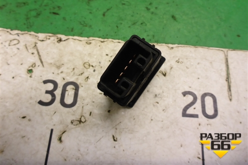 Переключатель корректора фар (8415202021) для Toyota Corolla (E12) с 2001-2007г (Королла 120)