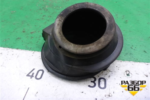 Пыльник горловины топливного бака (7729102030) для Toyota Corolla (E12) с 2001-2007г (Королла 120)
