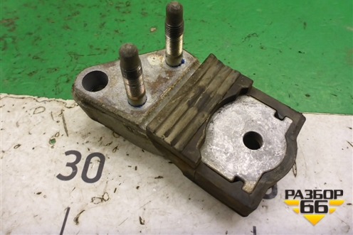 Кронштейн опоры двигателя правый (1.6л 3ZZ) для Toyota Corolla (E12) с 2001-2007г (Королла 120)