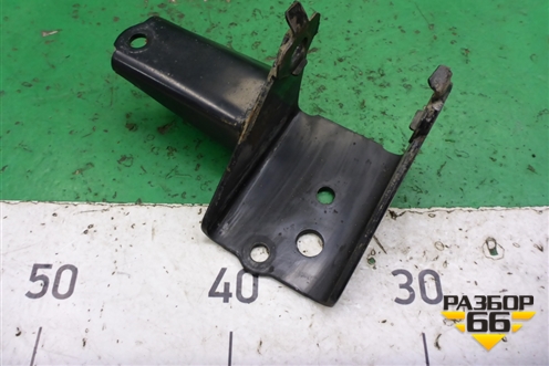 Кронштейн опоры КПП (АКПП) для Toyota Corolla (E12) с 2001-2007г (Королла 120)