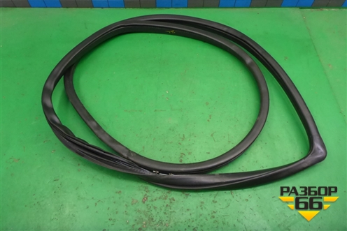 Уплотнитель двери задней левой (хетчбэк) для Toyota Corolla (E12) с 2001-2007г (Королла 120)