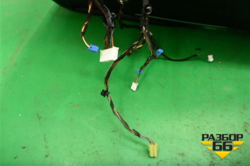 Подлокотник для Mercedes Benz ML-Klass W166 c 2011г (МЛ)