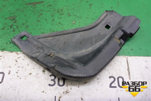 Пыльник заднего бампера левый (5218602030) для Toyota Corolla (E12) с 2001-2007г (Королла 120)