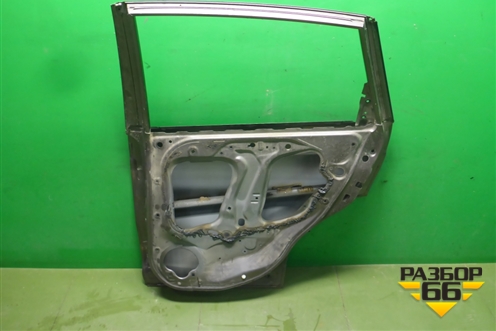 Дверь задняя правая (67510SWAA00ZZ) для Honda CR-V(RE) с 2006-2012г (ЦРВ СРВ)