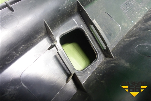 Решетка стеклоочистителей (A1668300028) для Mercedes Benz ML-Klass W166 c 2011г (МЛ)