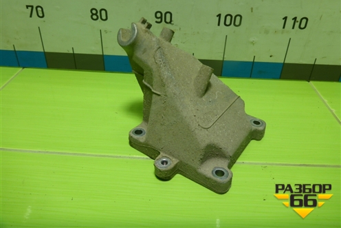 Кронштейн двигателя правый (3.5л M276.955) (A2762230604) для Mercedes Benz ML-Klass W166 c 2011г (МЛ)