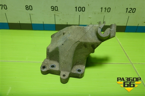 Кронштейн двигателя левый (3.5л M276.955) (A2762233904) для Mercedes Benz ML-Klass W166 c 2011г (МЛ)