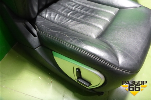 Сиденья комплект (AIR BAG электро регулировка обогрев) для Mercedes Benz ML-Klass W164 c 2005-2011г (МЛ)