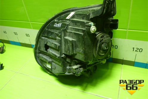 Фара правая (галоген) (605000529AA) для OMODA C5 с 2022г (Ц5)