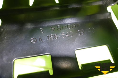 Кронштейн аккумулятора (дополнительного) (A1665400940) для Mercedes Benz ML-Klass W166 c 2011г (МЛ)