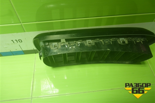 Решетка радиатора правая (7316076) для BMW X5 F15 с 2013г (Х5 Ф15)