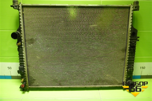 Радиатор охлаждения (3.5л 272967) (A2515000004) для Mercedes Benz ML-Klass W164 c 2005-2011г (МЛ)