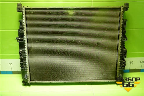 Радиатор охлаждения (3.5л 272967) (A2515000004) для Mercedes Benz ML-Klass W164 c 2005-2011г (МЛ)