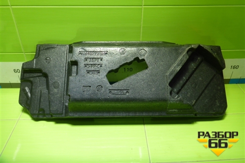 Ящик инструментальный в багажник (A1648992514) для Mercedes Benz ML-Klass W164 c 2005-2011г (МЛ)