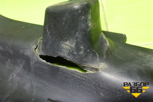 Защита антигравийная правая (задняя) (A1646102208) для Mercedes Benz ML-Klass W164 c 2005-2011г (МЛ)