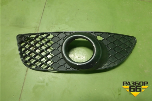 Накладка ПТФ левая (до 2010г) (8321A089) для Mitsubishi Lancer-X с 2007г (Лансер)