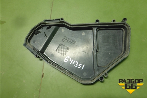 Крышка блока предохранителей (7L0937576) для Volkswagen Touareg c 2002-2010г (Туарег)