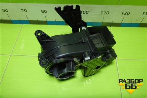 Корпус отопителя (задний) (A1648300003) для Mercedes Benz ML-Klass W164 c 2005-2011г (МЛ)