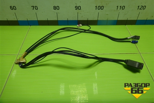 Проводка салонная (на мультимедию) (A1668200515) для Mercedes Benz ML-Klass W164 c 2005-2011г (МЛ)