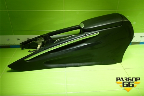 Подлокотник для Mercedes Benz ML-Klass W164 c 2005-2011г (МЛ)