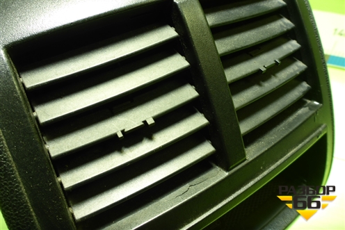 Подлокотник для Mercedes Benz ML-Klass W164 c 2005-2011г (МЛ)