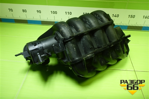 Коллектор впускной (2.0л BLY) (06F133210N) для Volkswagen Golf V с 2003-2009г (Гольф 5)