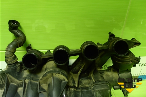 Коллектор впускной (2.0л BLY) (06F133210N) для Volkswagen Golf V с 2003-2009г (Гольф 5)