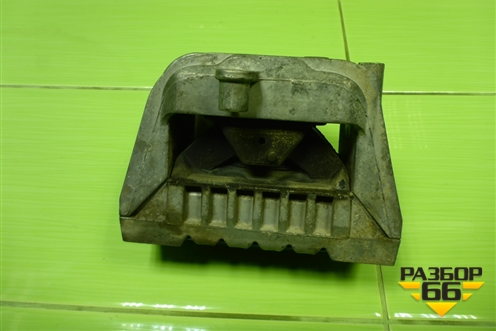 Опора двигателя правая (2.0л BLY) для Volkswagen Golf V с 2003-2009г (Гольф 5)